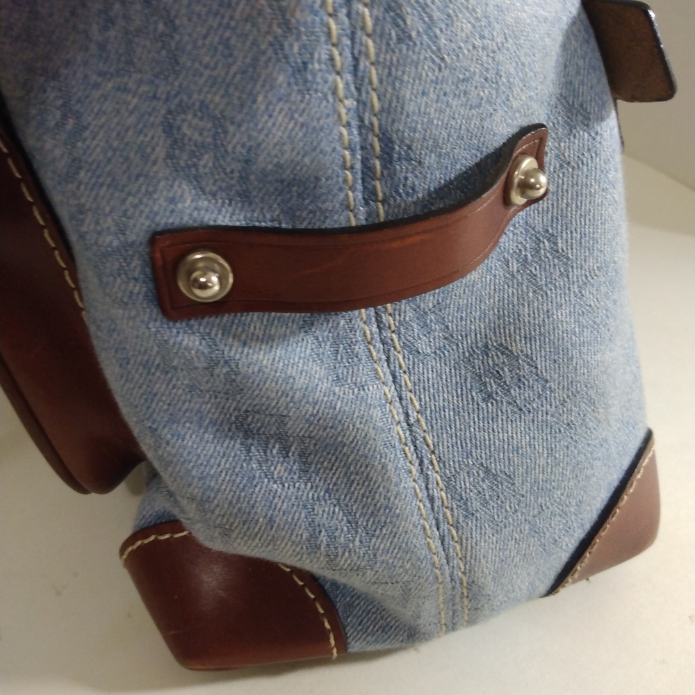Dooney & Bourke Leather Vintage Satchel Purse - Picture 11 of 14